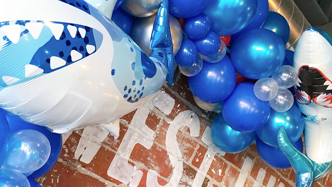 Squeak Balloon & Decor - Party Rental Places in Des Moines